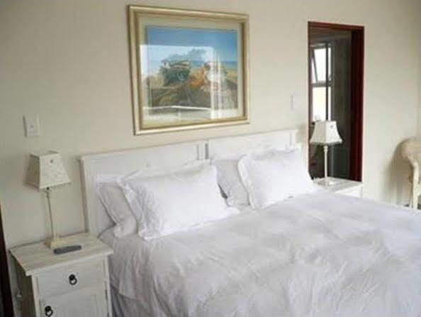 Aristotle Guest House بورت اليزابيث المظهر الخارجي الصورة
